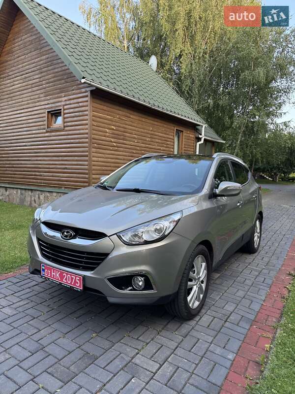 Позашляховик / Кросовер Hyundai ix35 2011 в Луцьку