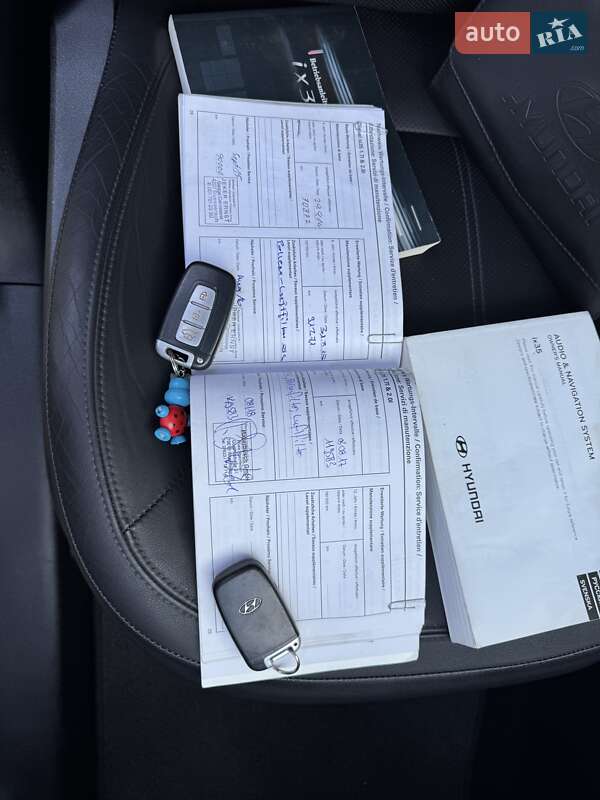 Позашляховик / Кросовер Hyundai ix35 2011 в Луцьку