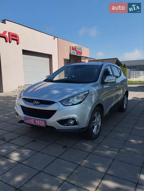 Внедорожник / Кроссовер Hyundai ix35 2012 в Луцке