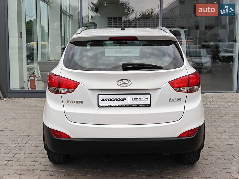 Внедорожник / Кроссовер Hyundai ix35 2012 в Одессе