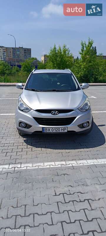 Позашляховик / Кросовер Hyundai ix35 2010 в Кам'янець-Подільському