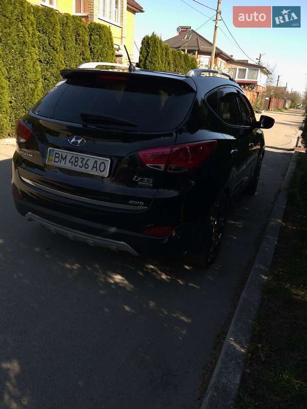 Позашляховик / Кросовер Hyundai ix35 2010 в Києві
