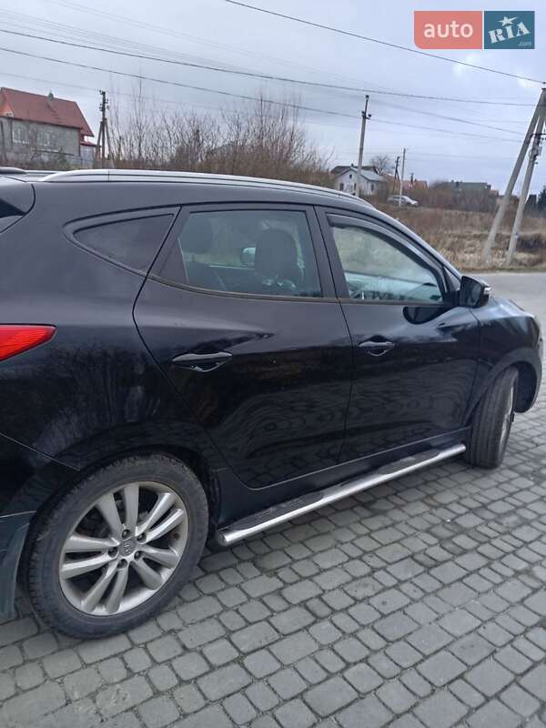 Позашляховик / Кросовер Hyundai ix35 2011 в Львові