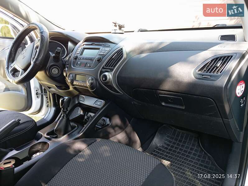 Внедорожник / Кроссовер Hyundai ix35 2014 в Кропивницком