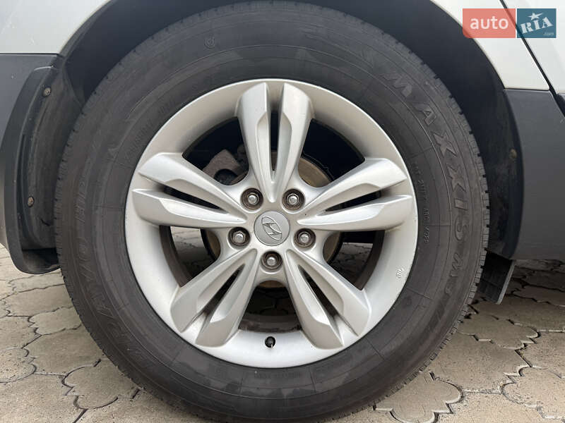Позашляховик / Кросовер Hyundai ix35 2012 в Кривому Розі