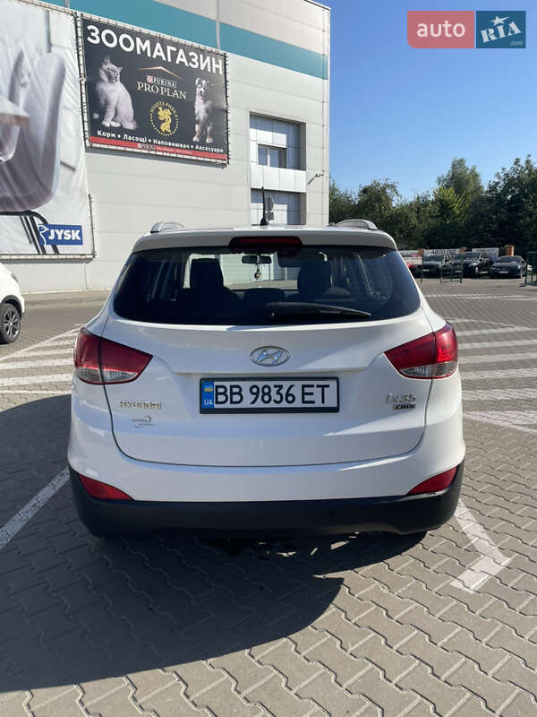 Позашляховик / Кросовер Hyundai ix35 2011 в Вишневому
