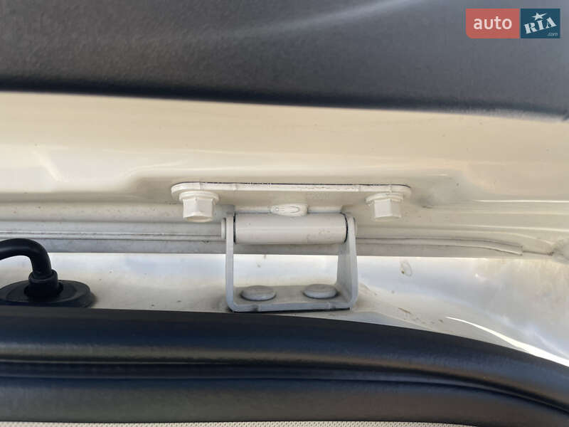 Позашляховик / Кросовер Hyundai ix35 2011 в Вишневому