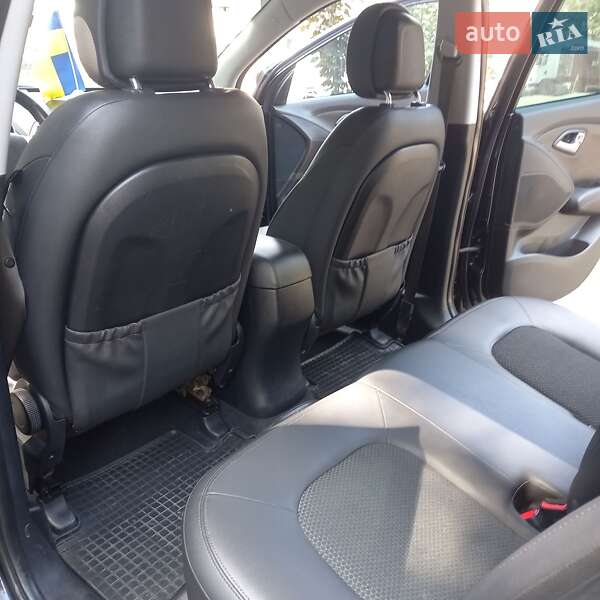 Позашляховик / Кросовер Hyundai ix35 2012 в Шептицькому