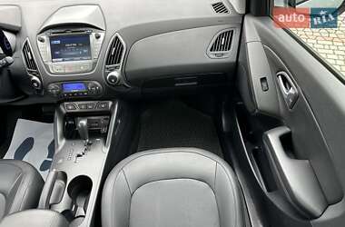 Внедорожник / Кроссовер Hyundai ix35 2014 в 