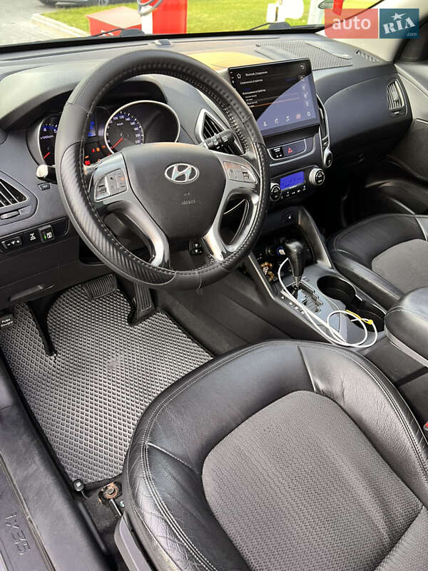 Внедорожник / Кроссовер Hyundai ix35 2011 в Одессе