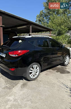 Позашляховик / Кросовер Hyundai ix35 2011 в Києві