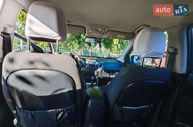 Внедорожник / Кроссовер Hyundai ix35 2010 в 