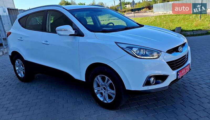 Внедорожник / Кроссовер Hyundai ix35 2015 в Львове