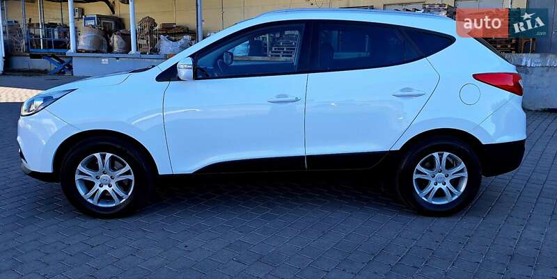 Внедорожник / Кроссовер Hyundai ix35 2015 в Львове