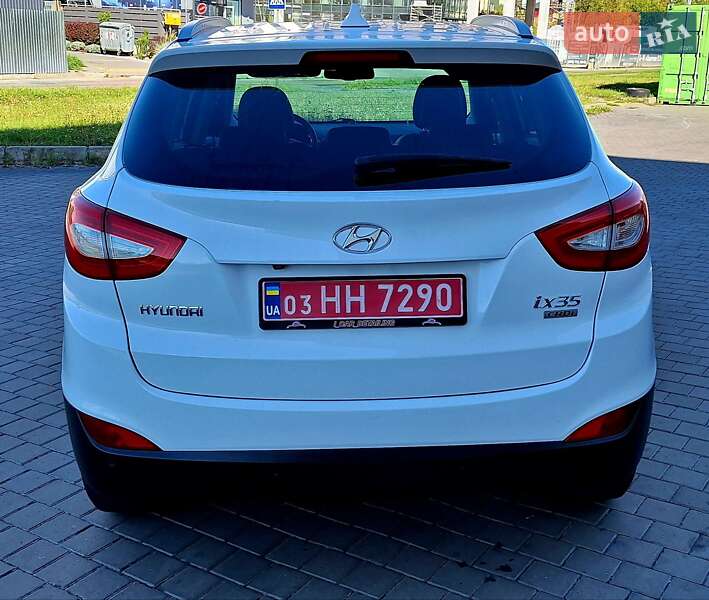 Внедорожник / Кроссовер Hyundai ix35 2015 в Львове