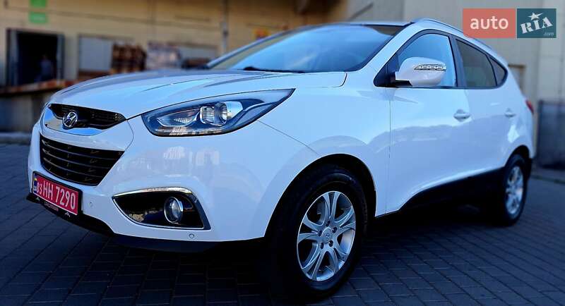 Внедорожник / Кроссовер Hyundai ix35 2015 в Львове