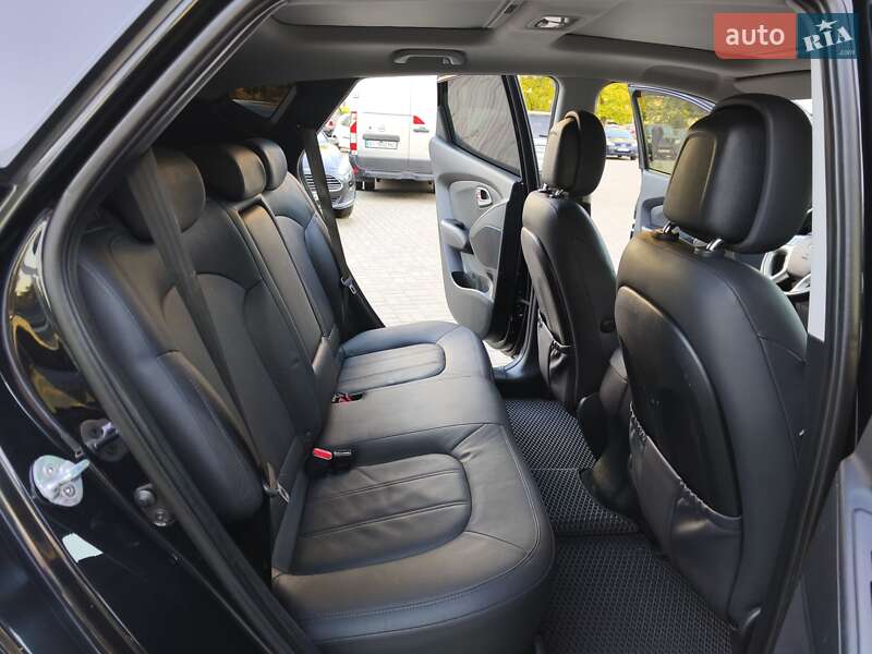 Позашляховик / Кросовер Hyundai ix35 2013 в Дніпрі фото 16 Позашляховик / Кросовер Hyundai ix35 2013 в Дніпрі