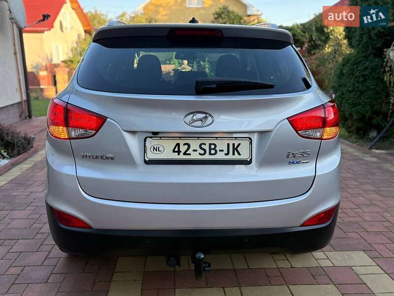 Внедорожник / Кроссовер Hyundai ix35 2010 в Дрогобыче