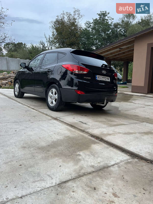 Позашляховик / Кросовер Hyundai ix35 2012 в Сокирниці фото 5 Позашляховик / Кросовер Hyundai ix35 2012 в Сокирниці