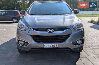 Внедорожник / Кроссовер Hyundai ix35 2015 в 