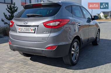 Внедорожник / Кроссовер Hyundai ix35 2015 в 
