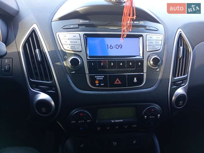Позашляховик / Кросовер Hyundai ix35 2011 в Дніпрі фото 6 Позашляховик / Кросовер Hyundai ix35 2011 в Дніпрі