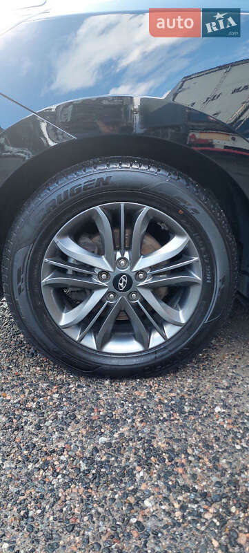 Внедорожник / Кроссовер Hyundai ix35 2013 в Одессе фото 18 Внедорожник / Кроссовер Hyundai ix35 2013 в Одессе