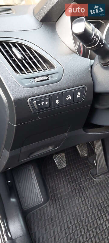 Внедорожник / Кроссовер Hyundai ix35 2013 в Одессе фото 40 Внедорожник / Кроссовер Hyundai ix35 2013 в Одессе