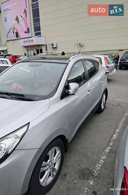 Внедорожник / Кроссовер Hyundai ix35 2010 в Черкассах