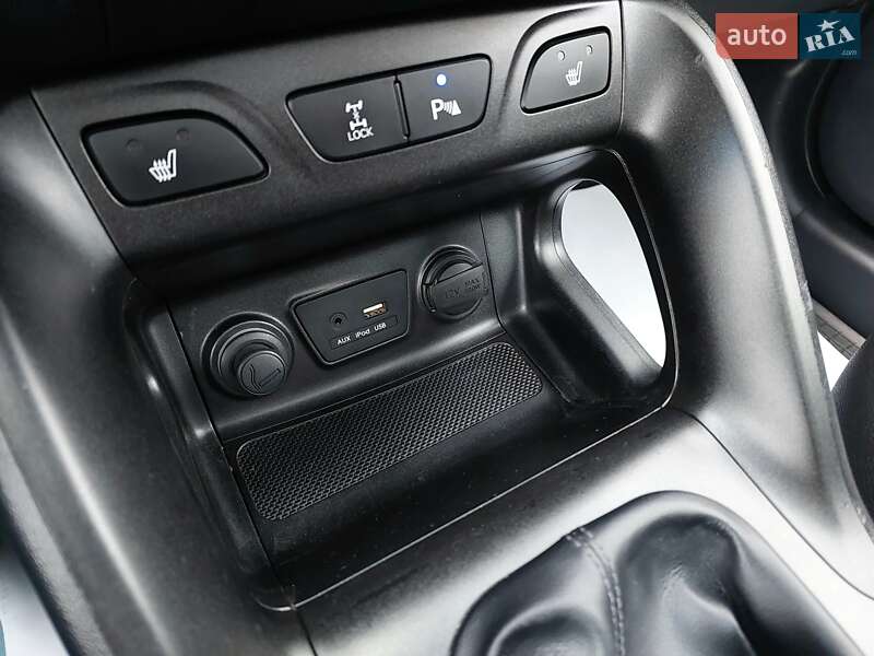 Позашляховик / Кросовер Hyundai ix35 2015 в Рівному