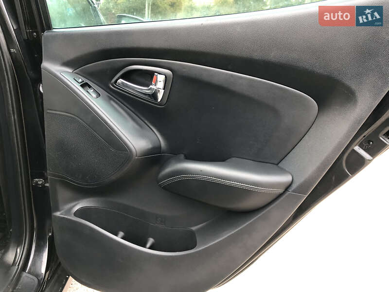 Позашляховик / Кросовер Hyundai ix35 2013 в Рівному