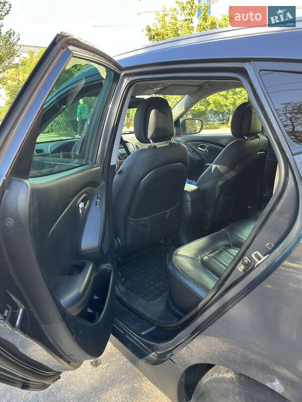 Внедорожник / Кроссовер Hyundai ix35 2010 в Кременчуге фото 19 Внедорожник / Кроссовер Hyundai ix35 2010 в Кременчуге