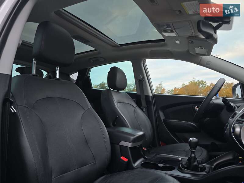 Внедорожник / Кроссовер Hyundai ix35 2012 в Калуше