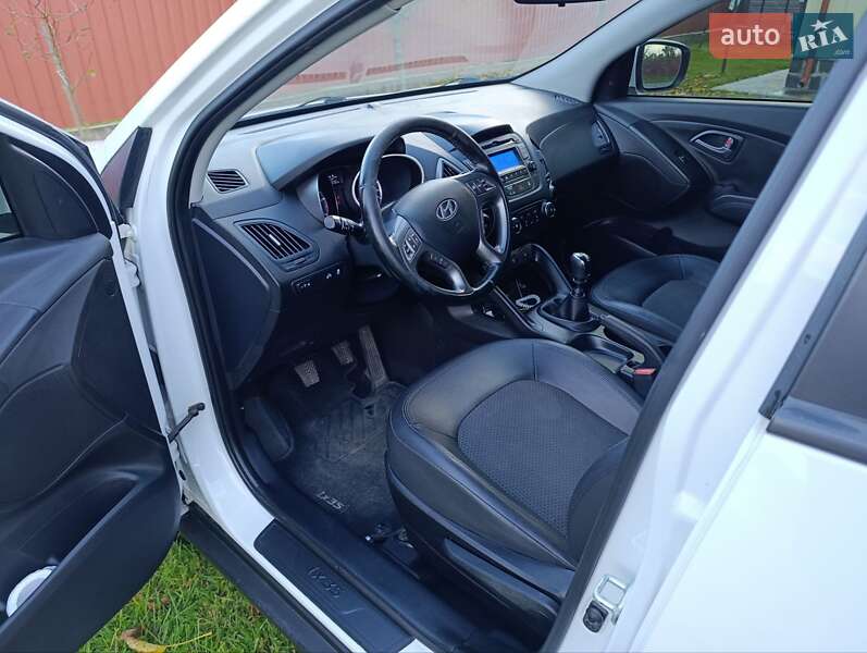 Внедорожник / Кроссовер Hyundai ix35 2014 в Луцке