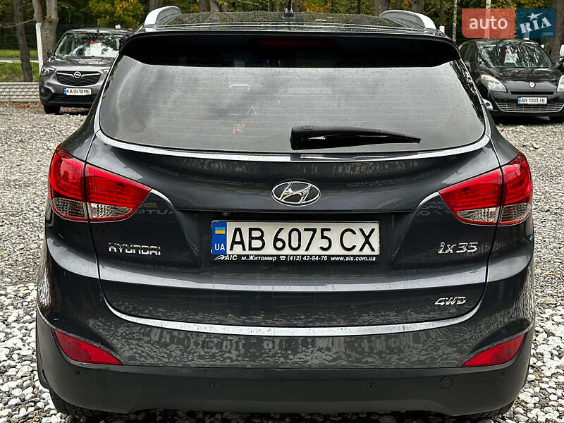 Внедорожник / Кроссовер Hyundai ix35 2010 в Виннице