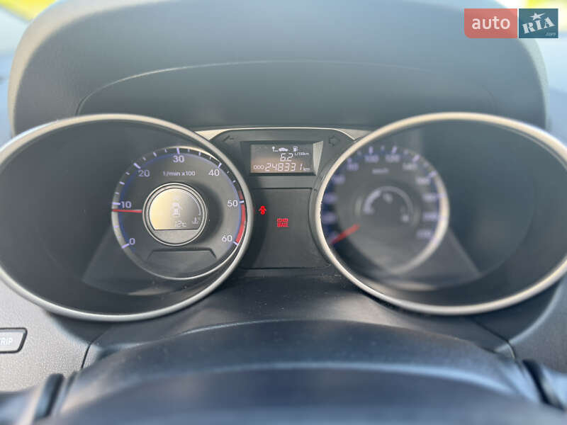 Внедорожник / Кроссовер Hyundai ix35 2012 в Ровно фото 27 Внедорожник / Кроссовер Hyundai ix35 2012 в Ровно