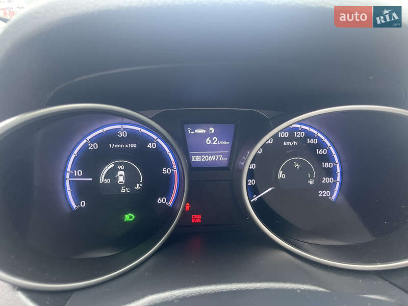 Позашляховик / Кросовер Hyundai ix35 2011 в Києві фото 6 Позашляховик / Кросовер Hyundai ix35 2011 в Києві