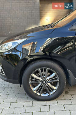 Внедорожник / Кроссовер Hyundai ix35 2014 в 
