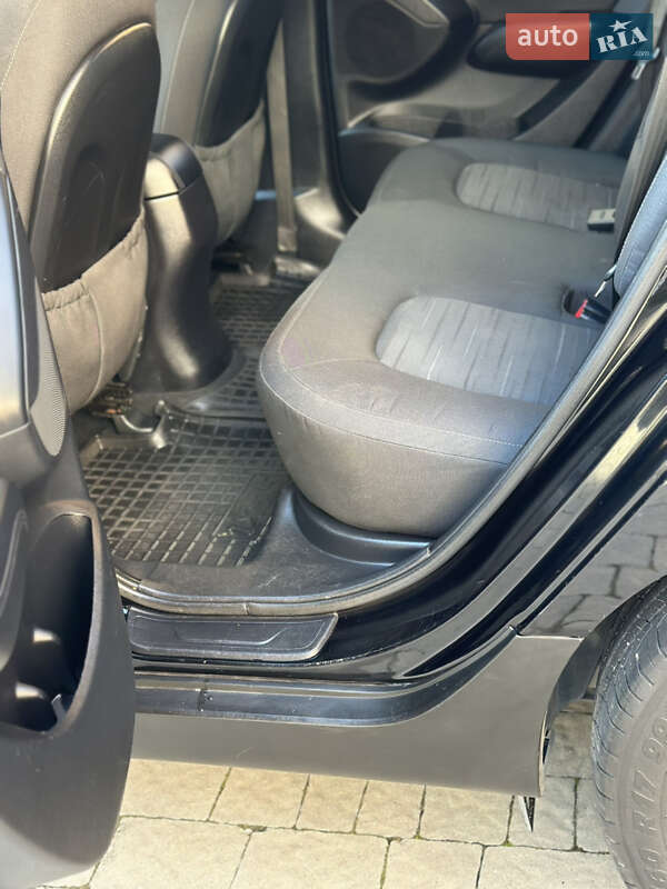 Позашляховик / Кросовер Hyundai ix35 2014 в Івано-Франківську