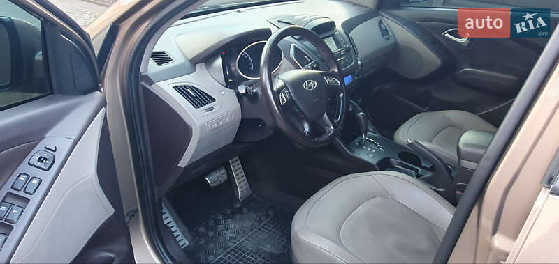 Внедорожник / Кроссовер Hyundai ix35 2013 в Ивано-Франковске