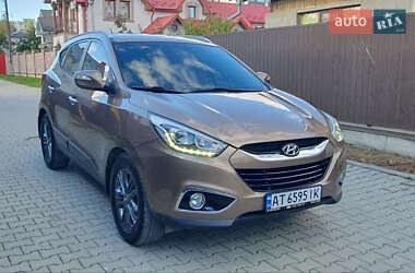 Внедорожник / Кроссовер Hyundai ix35 2013 в 