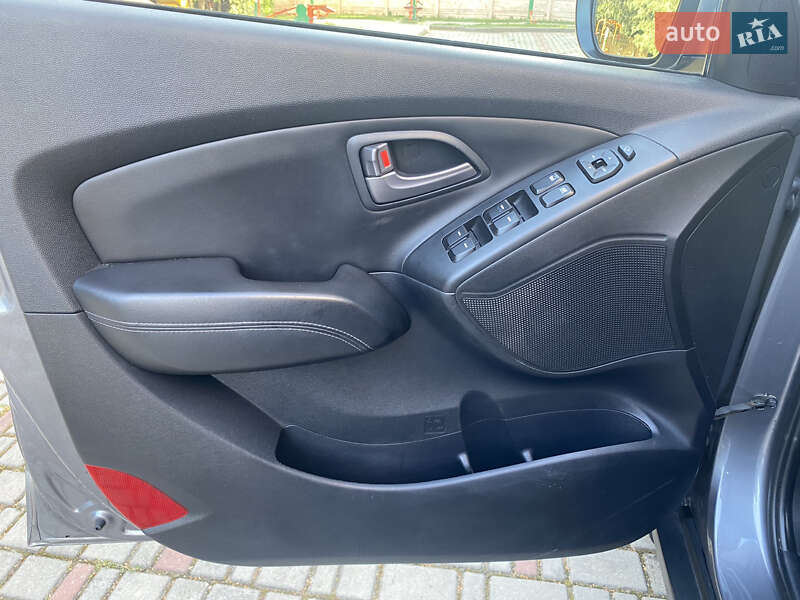 Позашляховик / Кросовер Hyundai ix35 2014 в Івано-Франківську
