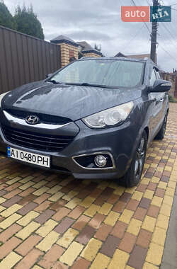 Внедорожник / Кроссовер Hyundai ix35 2011 в 