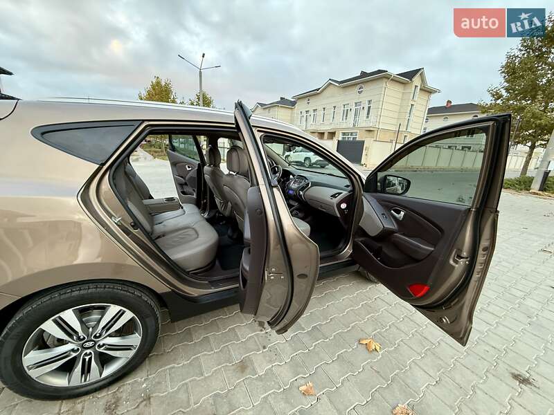 Позашляховик / Кросовер Hyundai ix35 2015 в Одесі