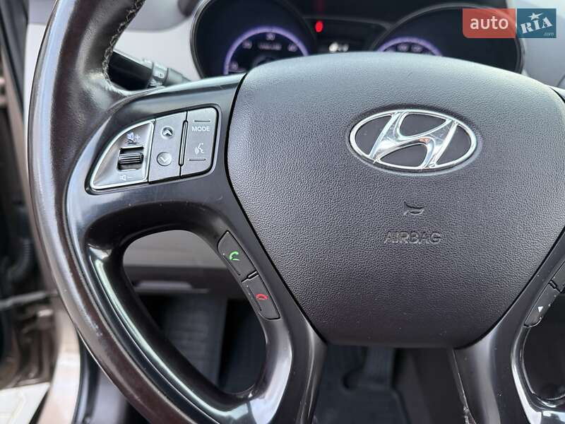 Позашляховик / Кросовер Hyundai ix35 2015 в Одесі