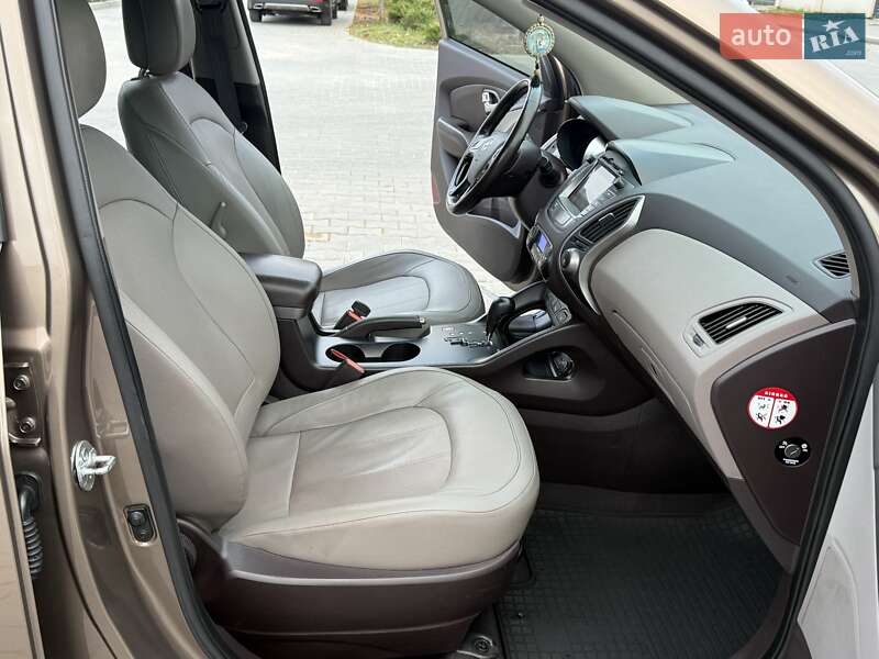 Позашляховик / Кросовер Hyundai ix35 2015 в Одесі