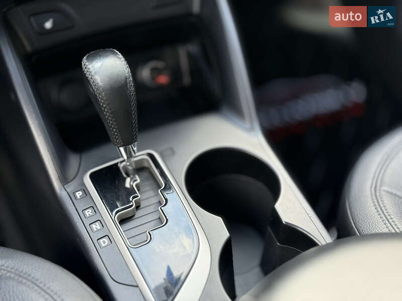 Внедорожник / Кроссовер Hyundai ix35 2011 в Одессе