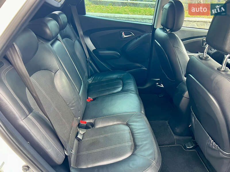 Внедорожник / Кроссовер Hyundai ix35 2012 в Виннице
