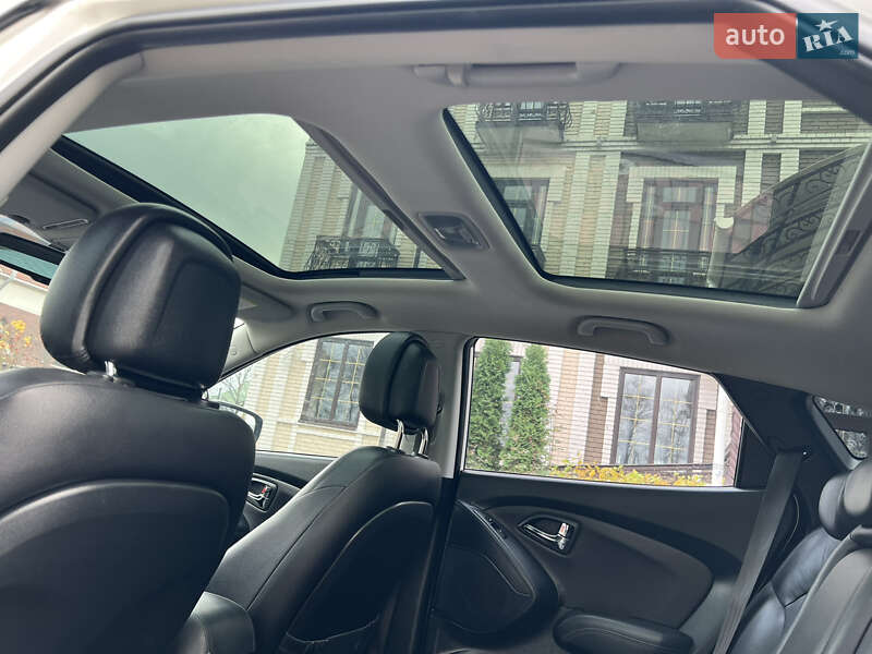 Внедорожник / Кроссовер Hyundai ix35 2012 в Виннице