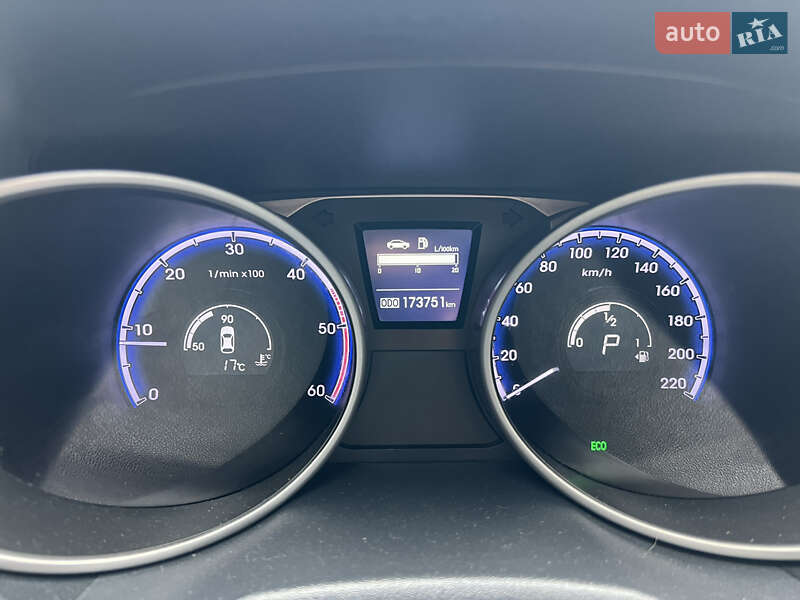 Внедорожник / Кроссовер Hyundai ix35 2012 в Виннице